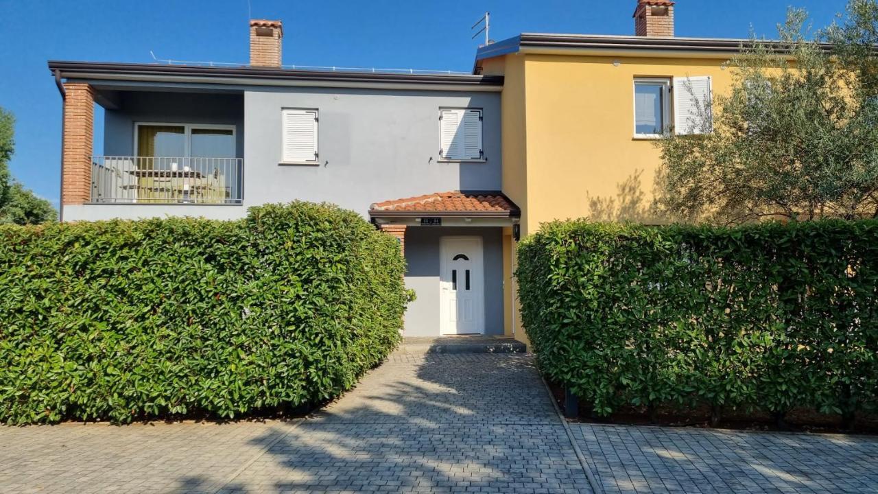 Casa Emma With Pool Apartment Porec Exterior photo